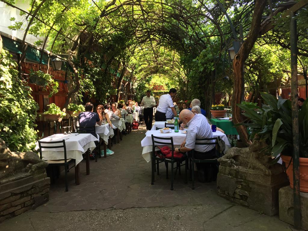 Antica Locanda Montin Венеция Экстерьер фото