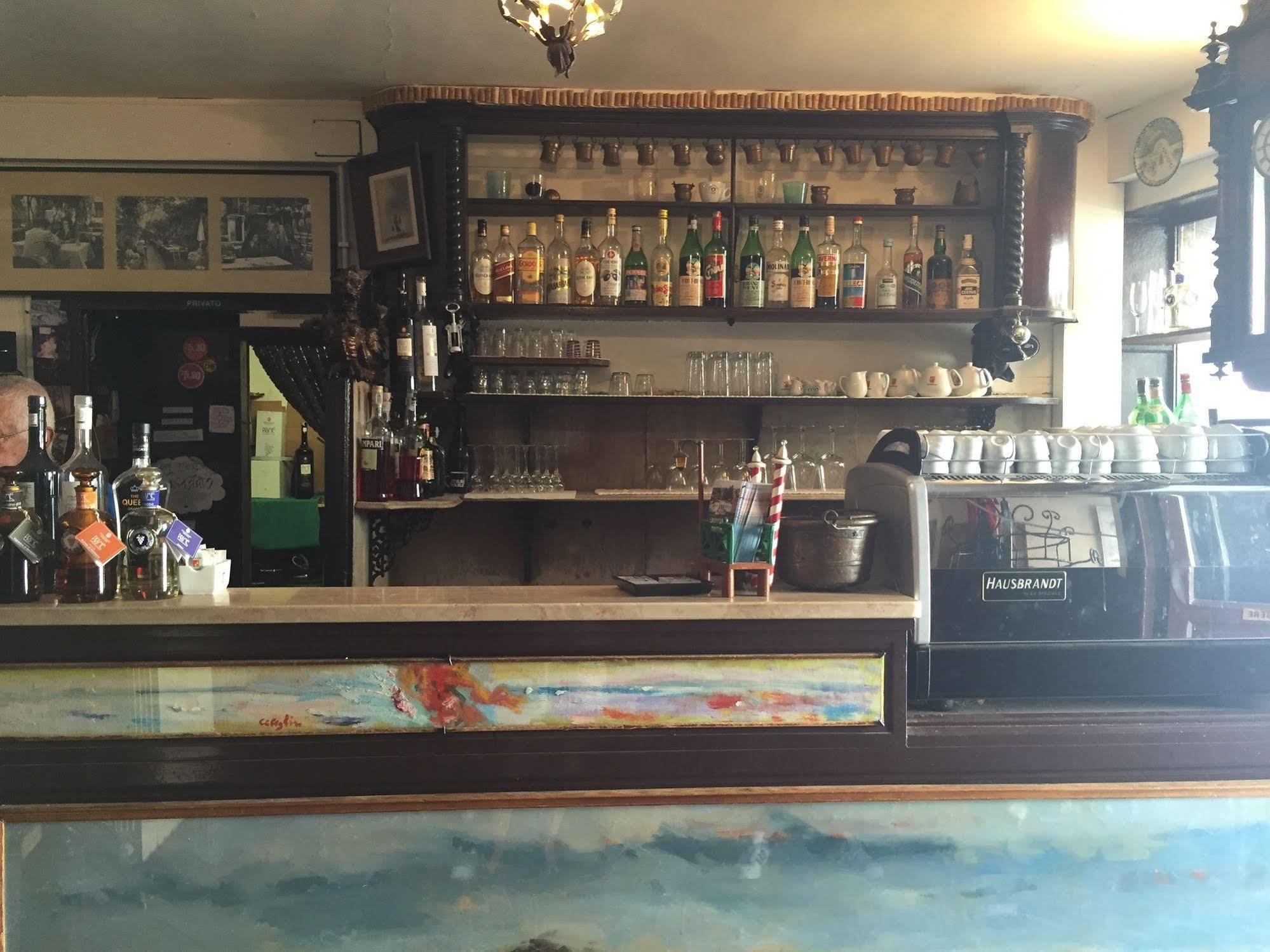 Antica Locanda Montin Венеция Экстерьер фото